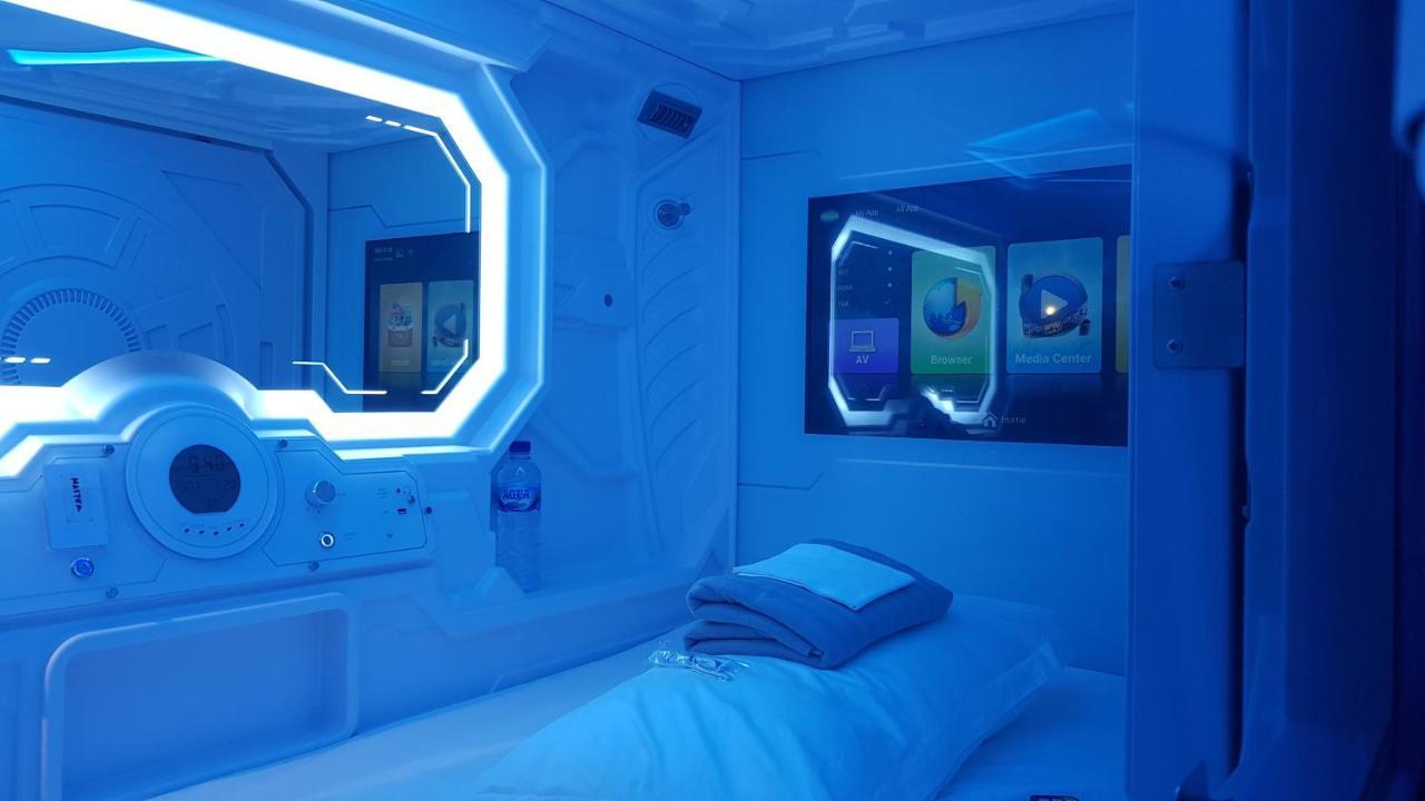 Apollo Capsule Hotel Ende Exterior foto